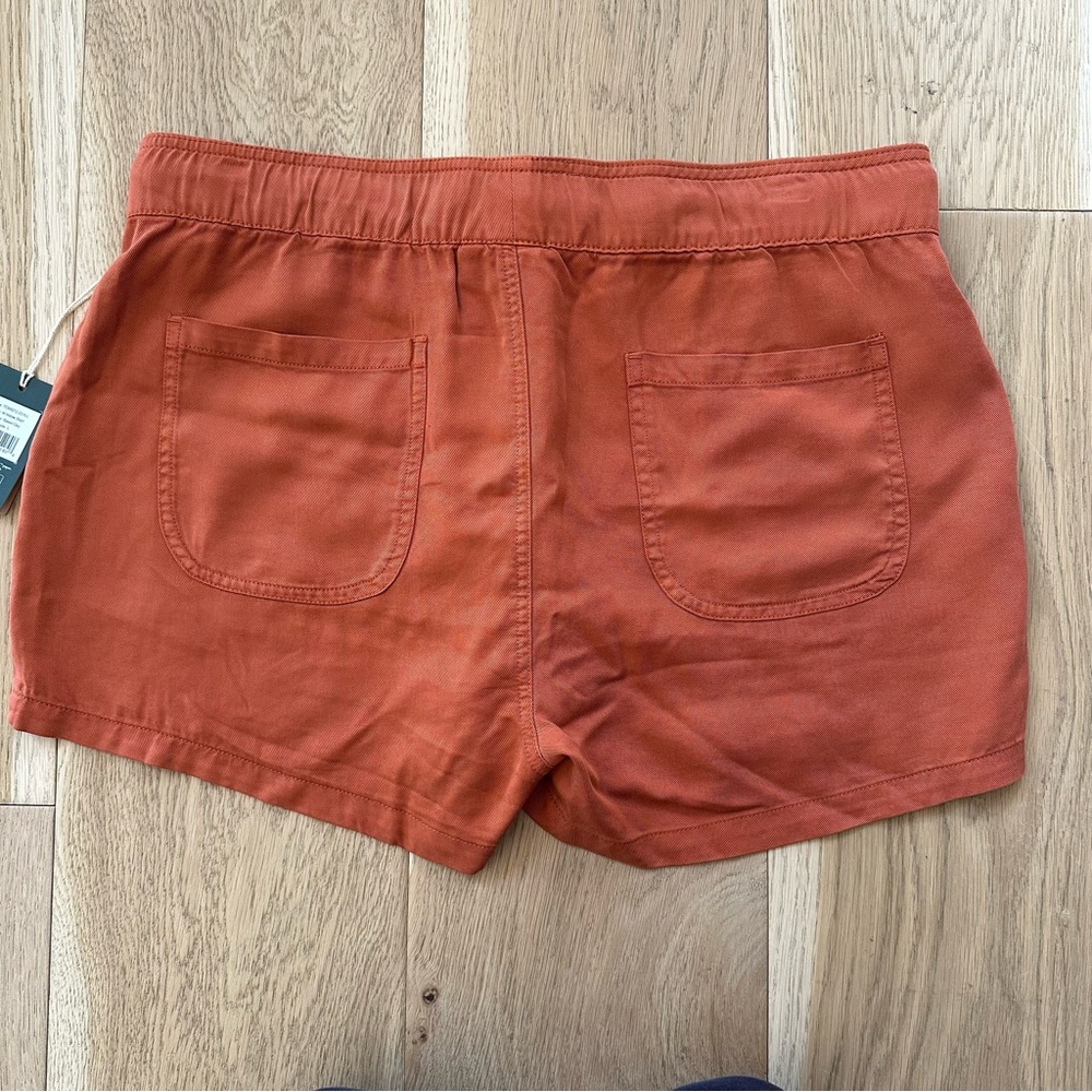 Ten Tree Instow shorts in Baked Clay - Picture 6 of 9
